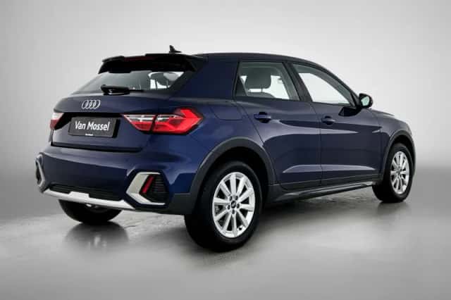 Audi A1 (2023) thumbnail 5