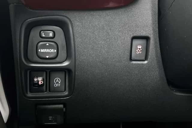 Toyota Aygo (2017) thumbnail 24