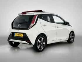 Toyota Aygo (2017) thumbnail 4