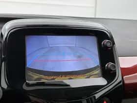 Toyota Aygo (2017) thumbnail 10