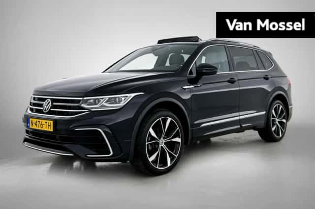 Volkswagen Tiguan (2022) thumbnail 1