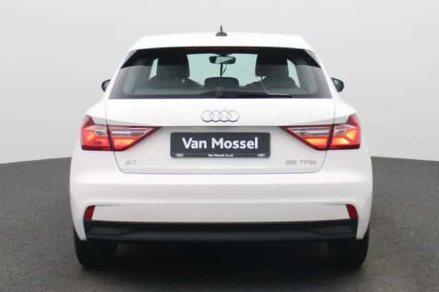 Audi A1 (2021) thumbnail 5