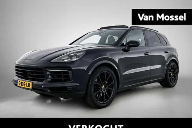 Porsche Cayenne (2019) thumbnail 1