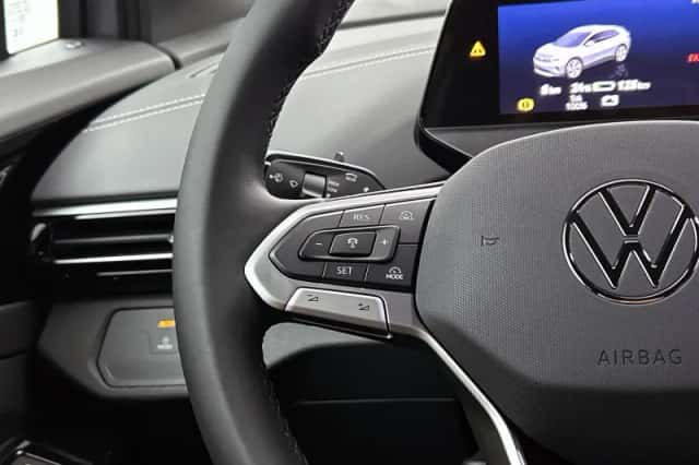 Volkswagen ID.4 (2026) thumbnail 6