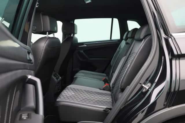 Volkswagen Tiguan (2022) thumbnail 12