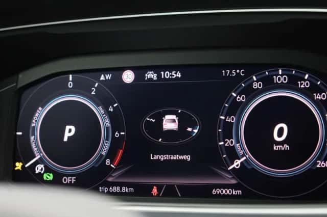 Volkswagen Tiguan (2022) thumbnail 25