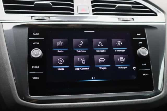 Volkswagen Tiguan (2022) thumbnail 27