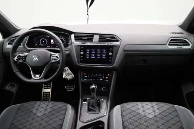 Volkswagen Tiguan (2022) thumbnail 41
