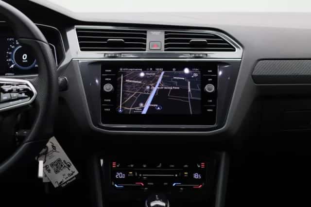 Volkswagen Tiguan (2022) thumbnail 9