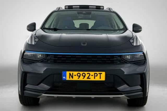 Lynk & Co 01 (2021) thumbnail 5