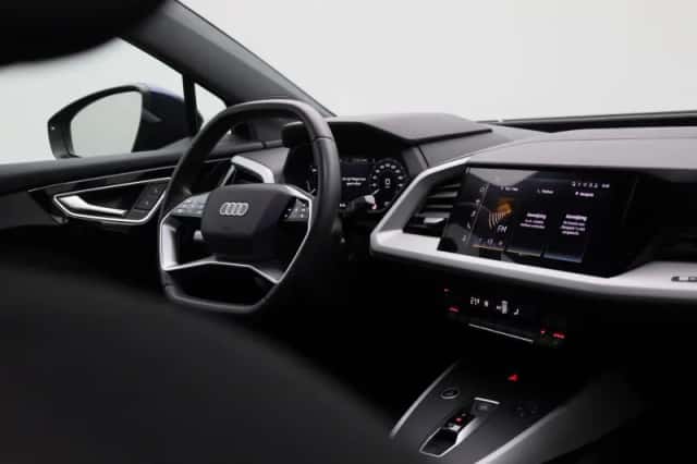 Audi Q4 e-tron (2023) thumbnail 37