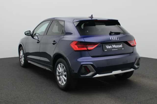 Audi A1 (2025) thumbnail 3