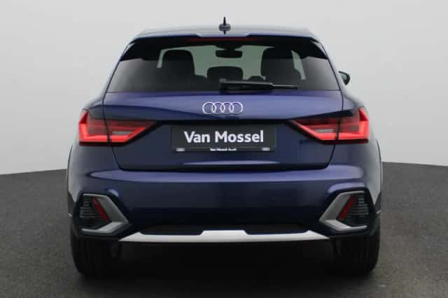 Audi A1 (2025) thumbnail 5