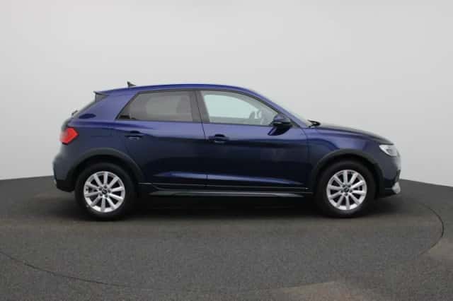 Audi A1 (2025) thumbnail 6