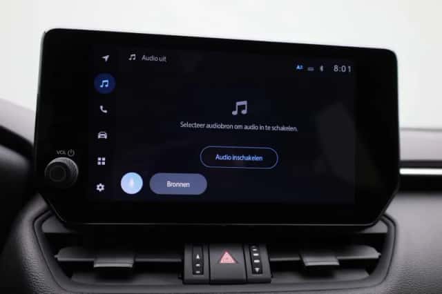 Toyota RAV4 (2023) thumbnail 16