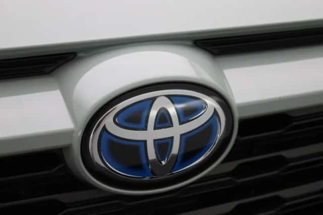Toyota RAV4 (2023) thumbnail 28