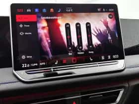 Volkswagen Tiguan (2025) thumbnail 18