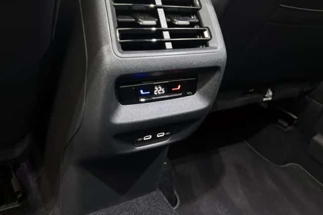 Volkswagen Tiguan (2025) thumbnail 20