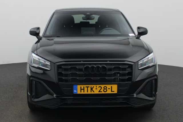 Audi Q2 (2025) thumbnail 2