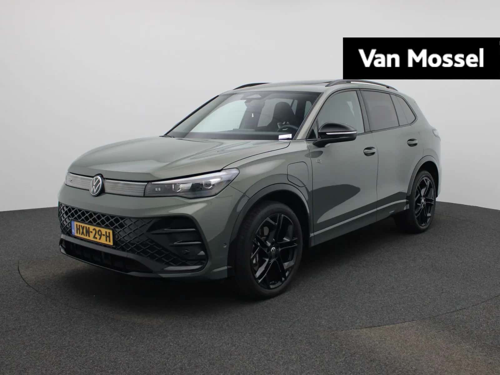 Volkswagen Tiguan (2025) — foto 1