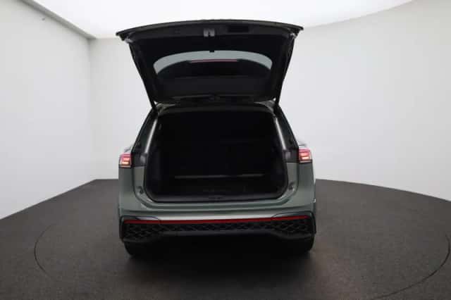 Volkswagen Tiguan (2025) thumbnail 11