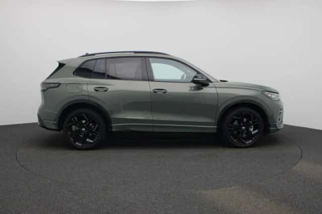 Volkswagen Tiguan (2025) thumbnail 6