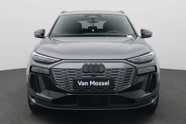 Audi SQ6 e-tron (2026) thumbnail 3