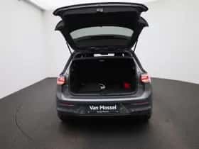 Volkswagen Golf (2025) thumbnail 11