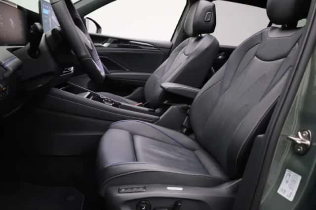 Volkswagen Tiguan (2025) thumbnail 11