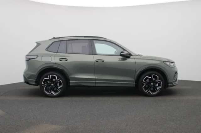 Volkswagen Tiguan (2025) thumbnail 6