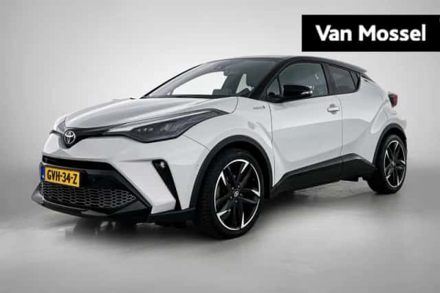 Toyota C-HR (2021) thumbnail 1
