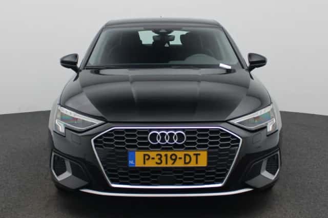 Audi A3 (2022) thumbnail 3