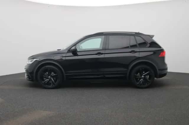 Volkswagen Tiguan (2022) thumbnail 4