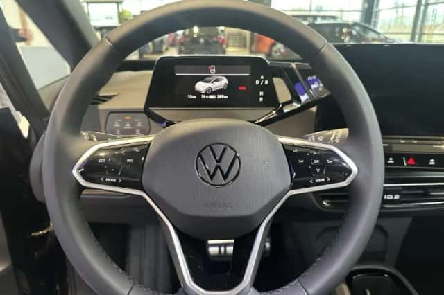 Volkswagen ID.3 (2024) thumbnail 6