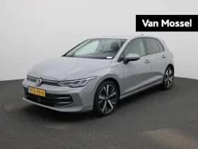 Volkswagen Golf (2025) thumbnail 1