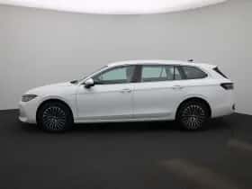 Volkswagen Passat (2026) thumbnail 4