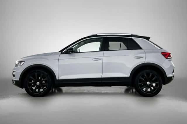 Volkswagen T-Roc (2019) thumbnail 2