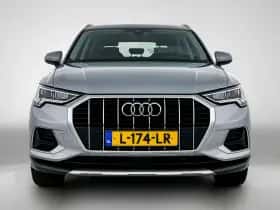 Audi Q3 (2021) thumbnail 5