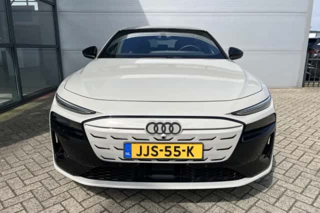 Audi A6 (2025) thumbnail 3