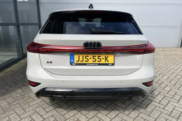 Audi A6 (2025) thumbnail 5