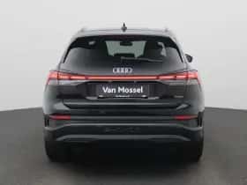 Audi Q4 e-tron (2023) thumbnail 5
