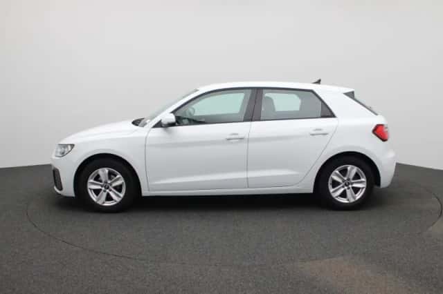 Audi A1 (2022) thumbnail 4