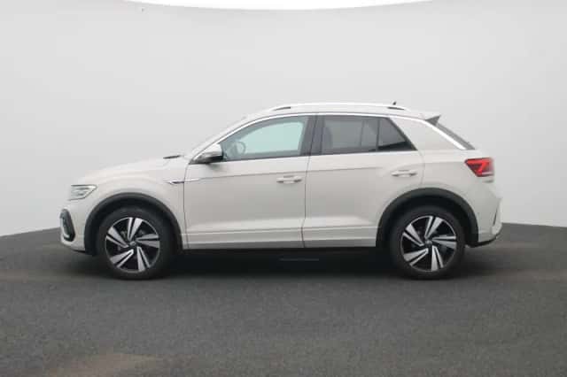 Volkswagen T-Roc (2024) thumbnail 4