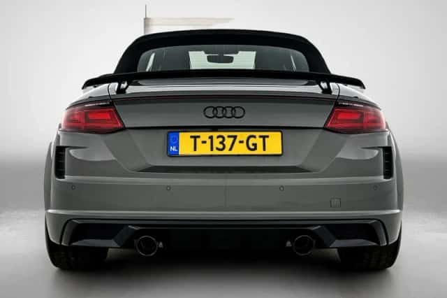 Audi TT (2022) thumbnail 3