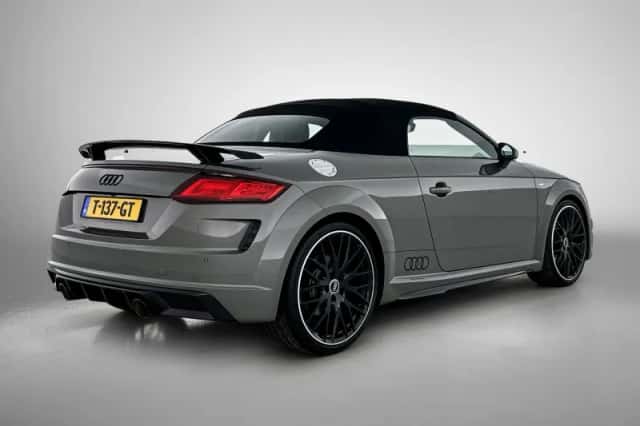 Audi TT (2022) thumbnail 4