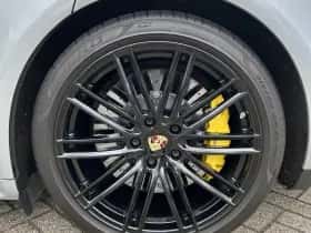Porsche Panamera (2019) thumbnail 6