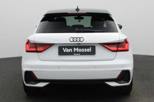 Audi A1 (2025) thumbnail 5