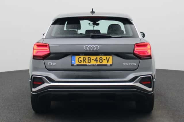 Audi Q2 (2024) thumbnail 5