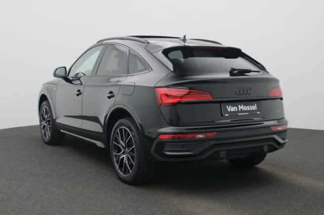 Audi Q5 (2025) thumbnail 3