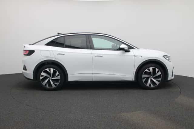 Volkswagen ID.5 (2023) thumbnail 6